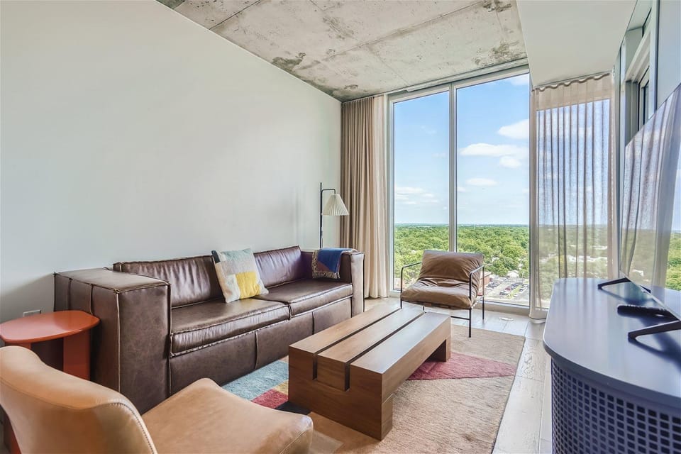 Living room, Photo of the whole room