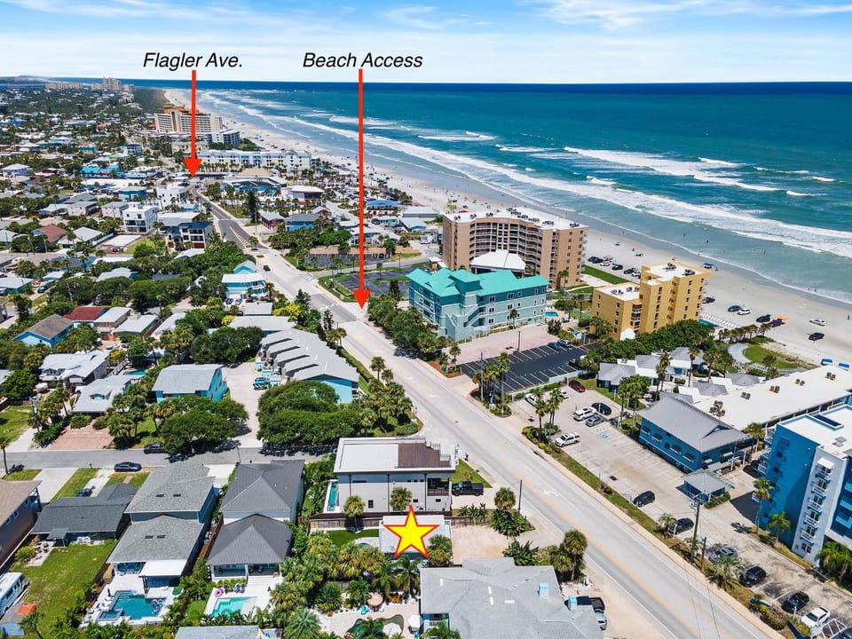 Barefoot Bungalow House in New Smyrna Beach