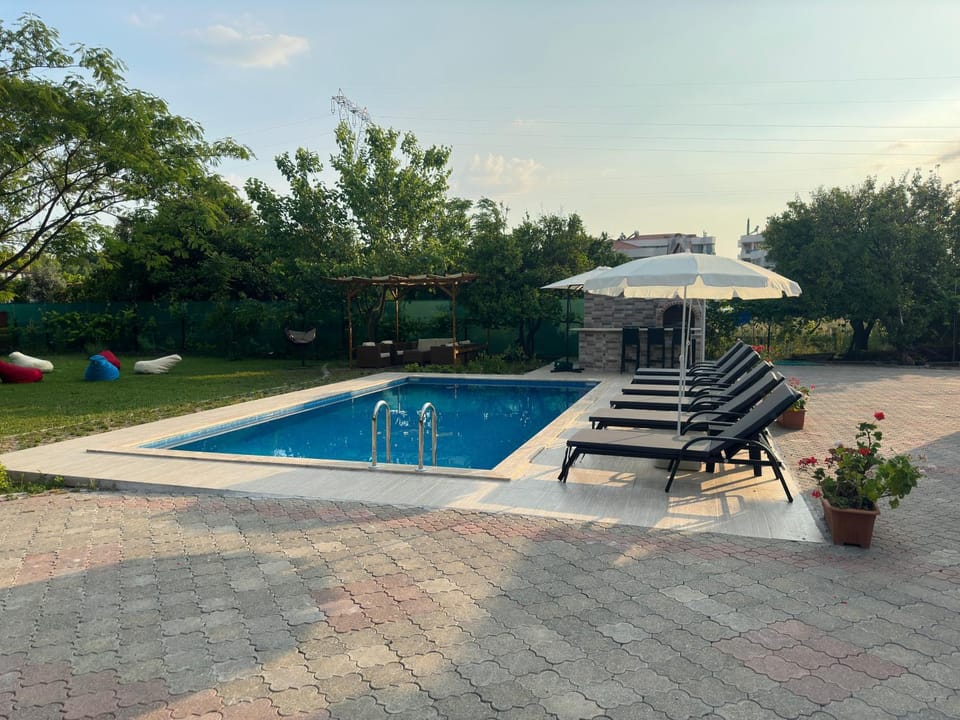 Garden, Pool view, Swimming pool, Swimming pool