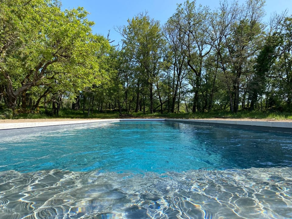 Swimming pool, Swimming pool