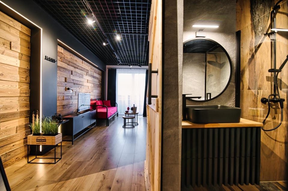 Bathroom, Living room