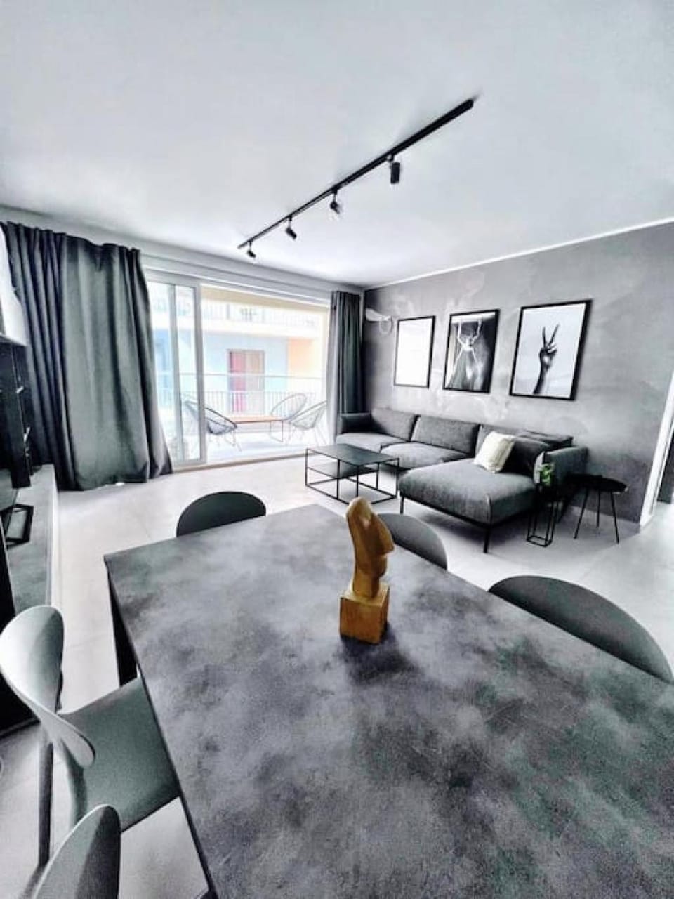 TV and multimedia, Living room, Seating area