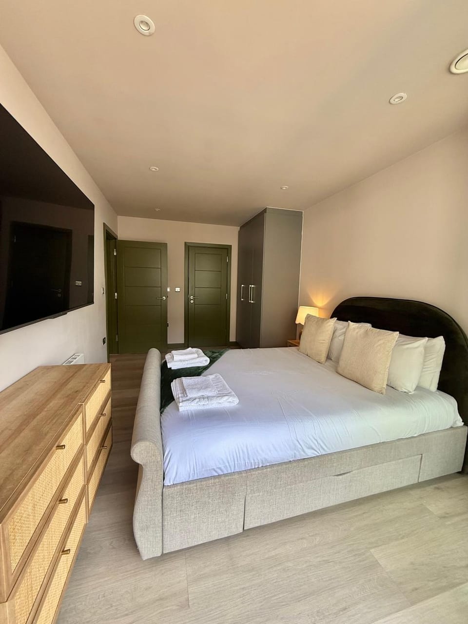 Ramsgate Stunning Sea View Apt Free Parking Apartment in Ramsgate