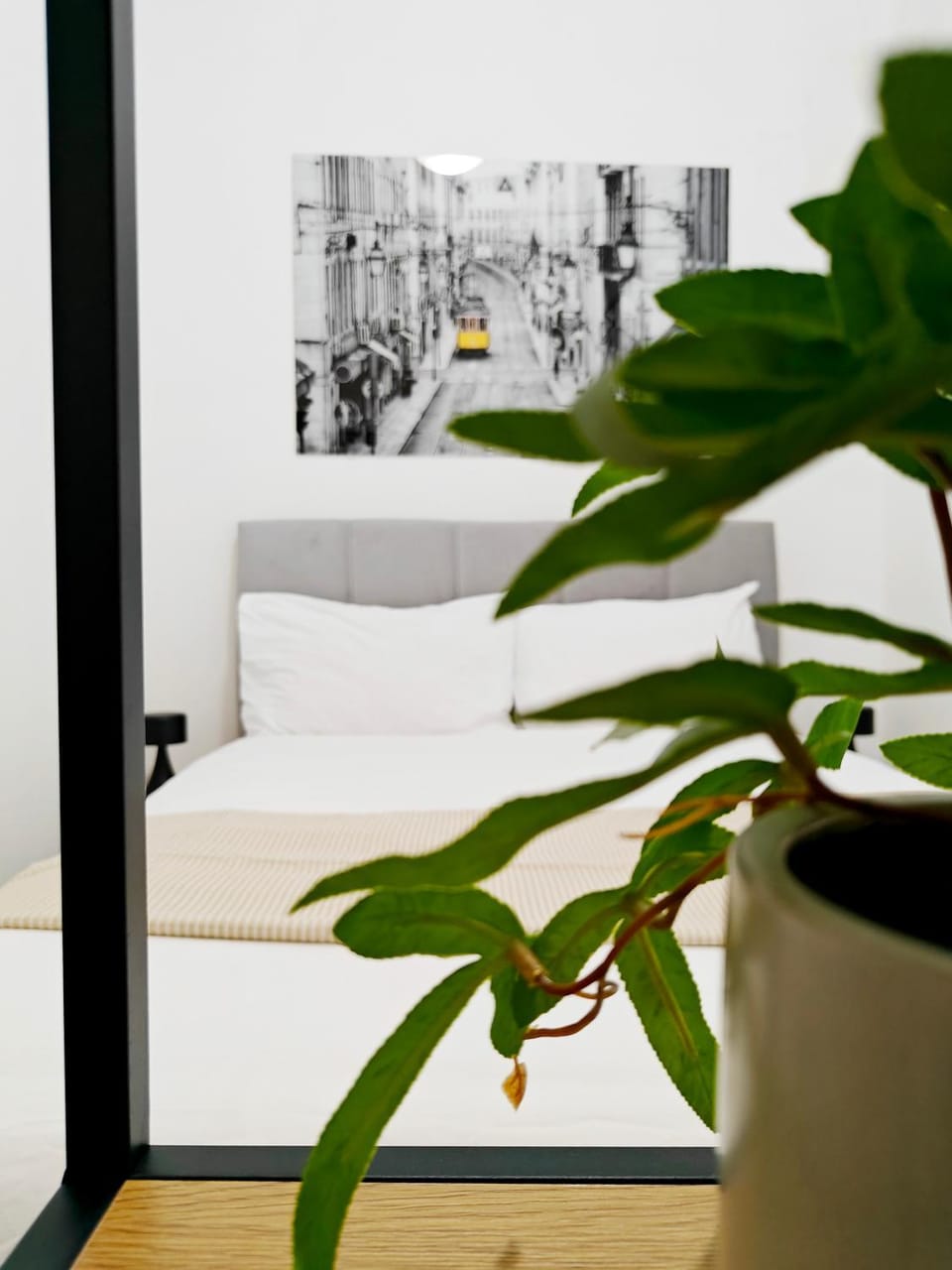 Bed, Decorative detail, Bedroom