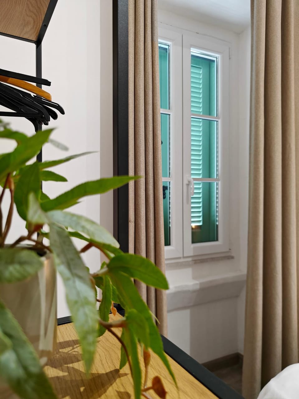 Decorative detail, Bedroom, wardrobe