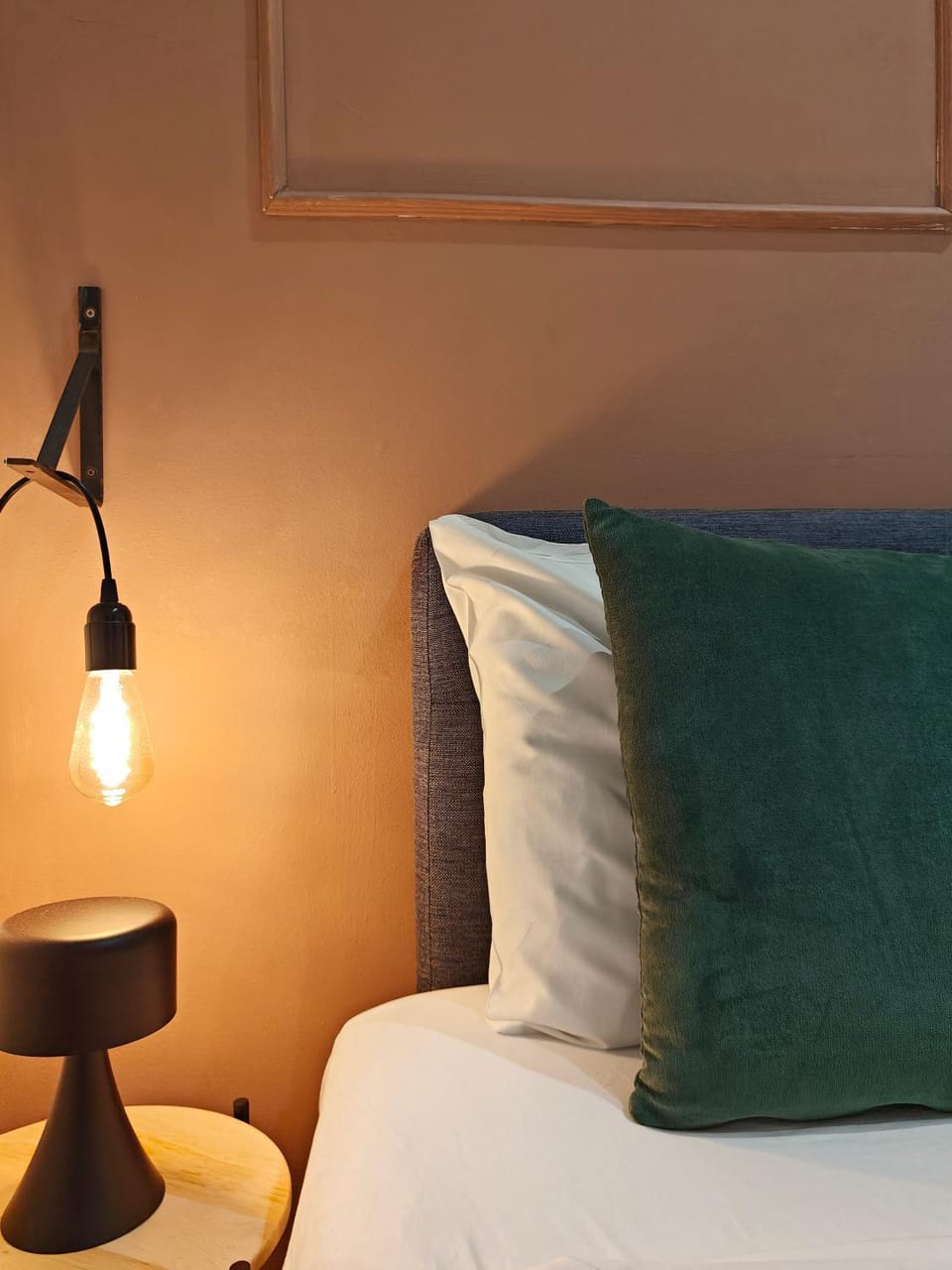 Bed, Decorative detail, Bedroom