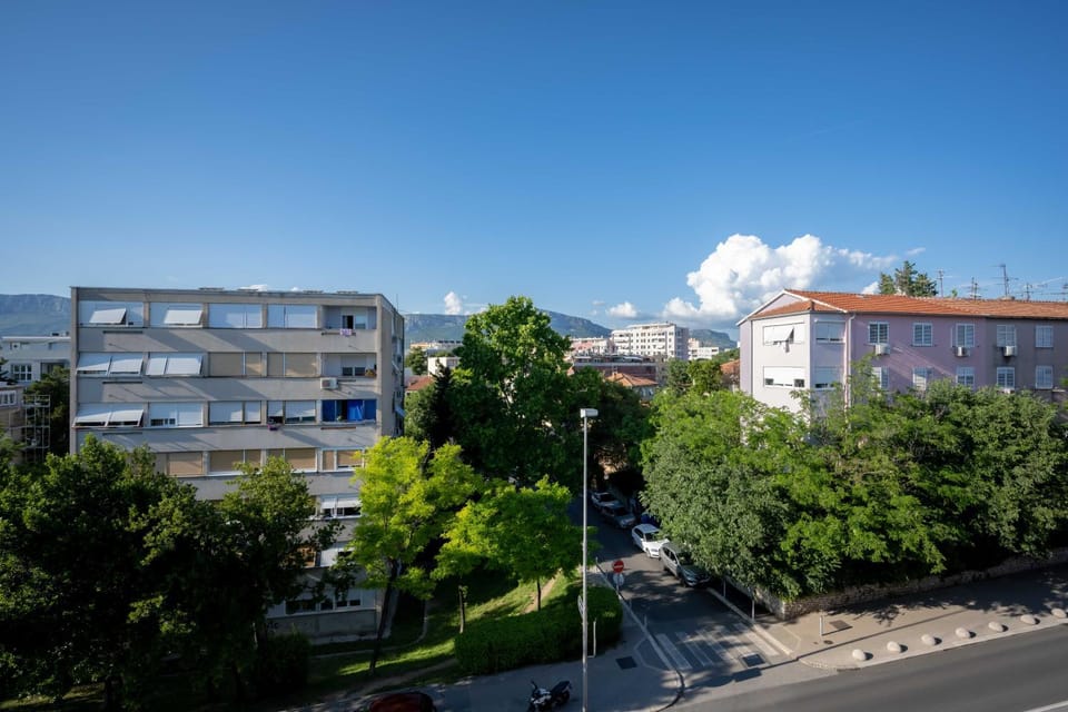 Neighbourhood, City view, Street view