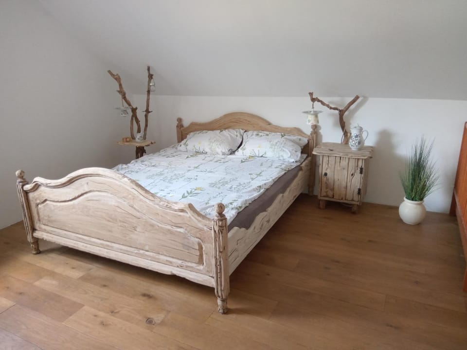 Chatka skrzatka Vacation rental in Masovian Voivodeship