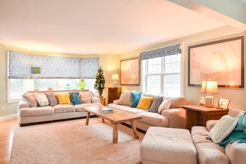 Spacious w Basketball Court & Playground House in Harwich
