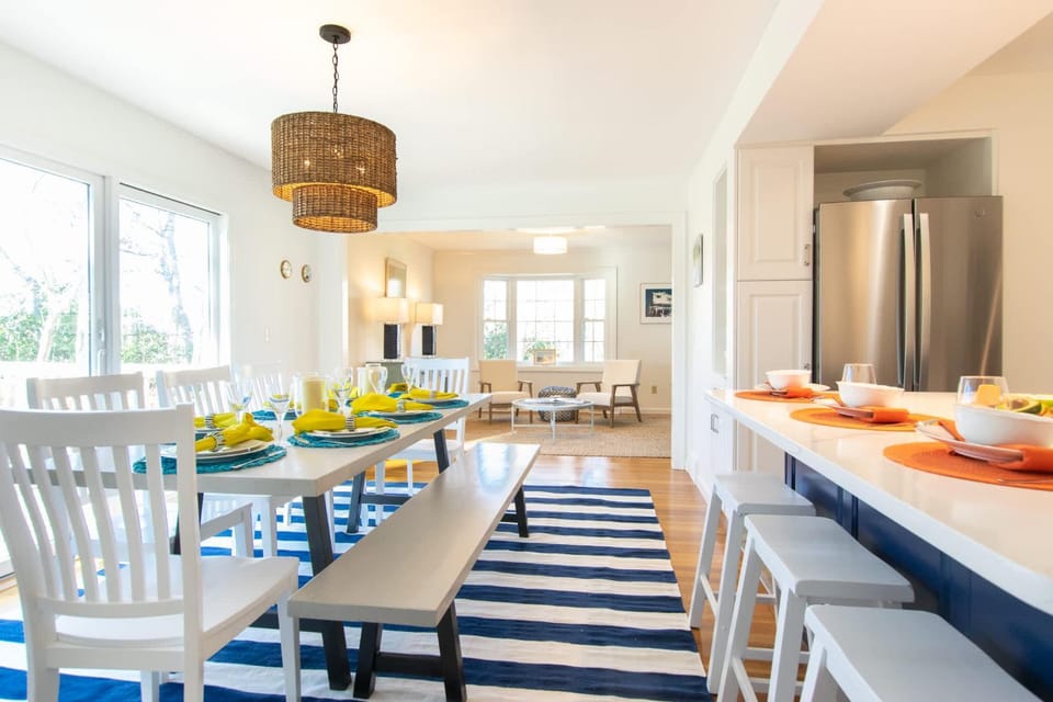 Gorgeous Home with Game Room Dog Welcome House in Harwich