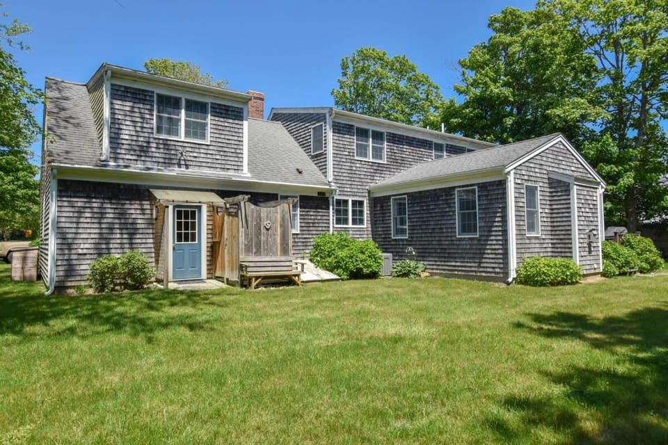 1 Mile from Downtown Chatham Walk to Pier House in Chatham