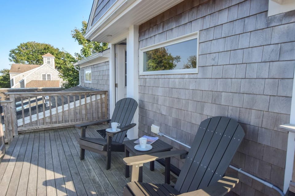 Full Renovation Amazing Spot with Views House in Chatham