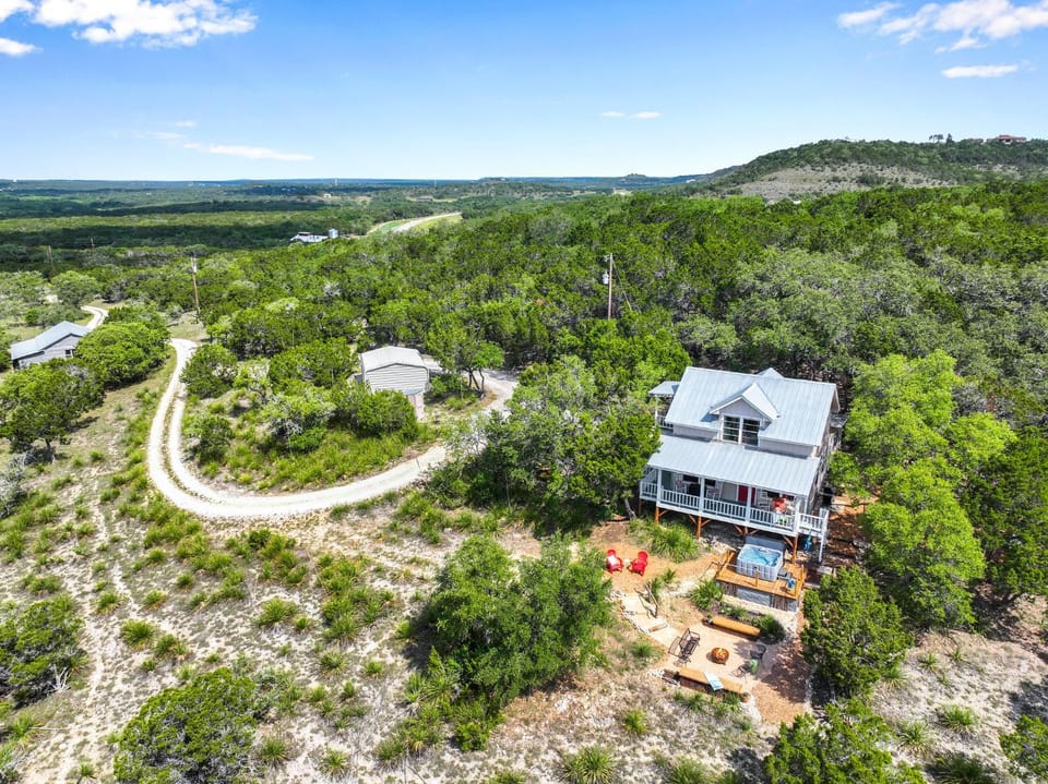Lomax Lookout House in Wimberley