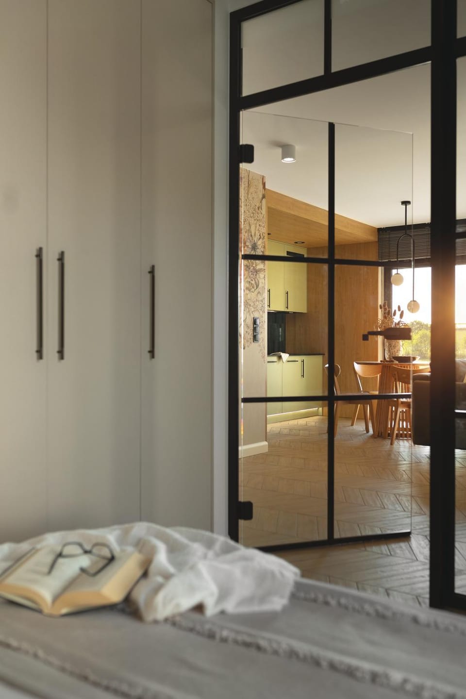 Bed, Photo of the whole room, Bedroom, wardrobe