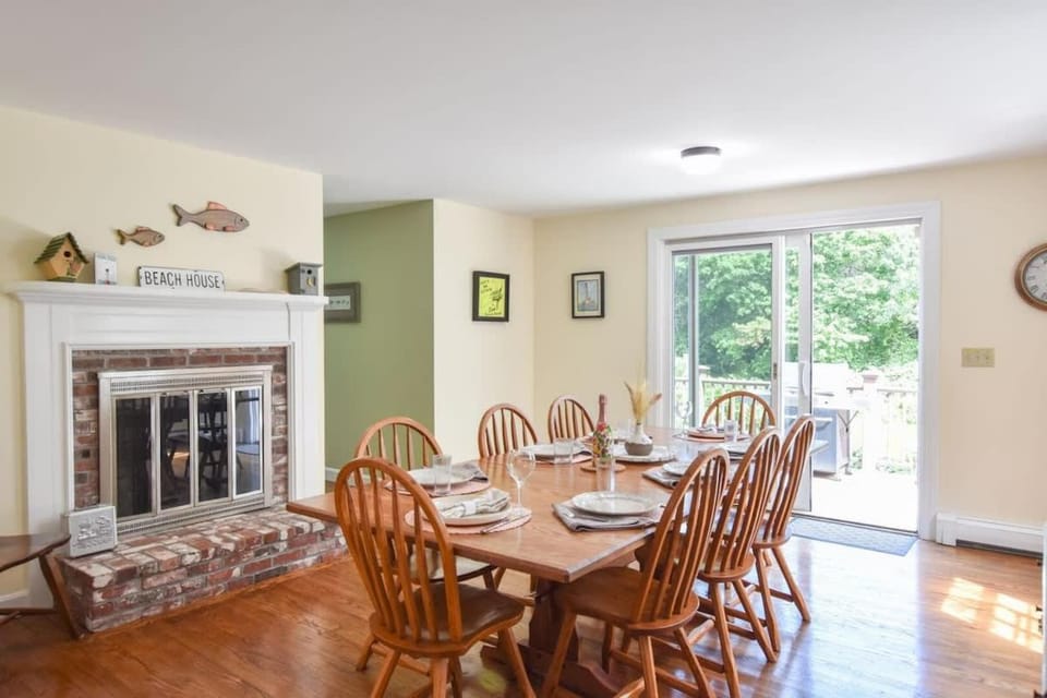 1 6 mi to Nauset Beach House in Orleans