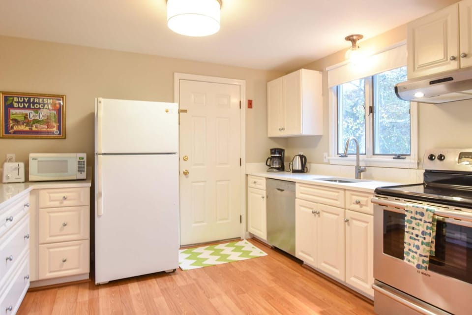 15 min Walk to Nauset Beach House in Orleans