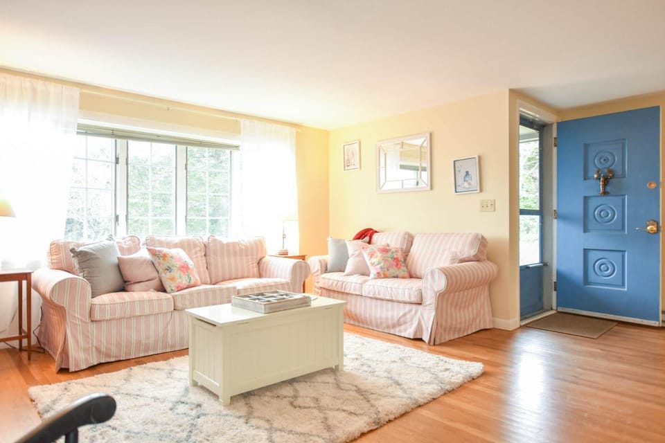 The Perfect Beach Getaway House in Orleans