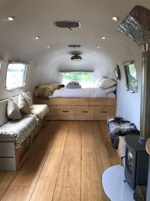Seating area, Bedroom