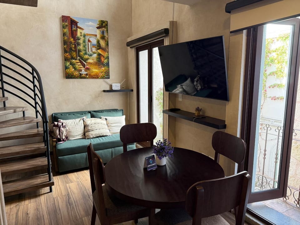 Loft Nizza en ValQuirico a 50 mts Plaza del Zocalo Apartment in State of Puebla