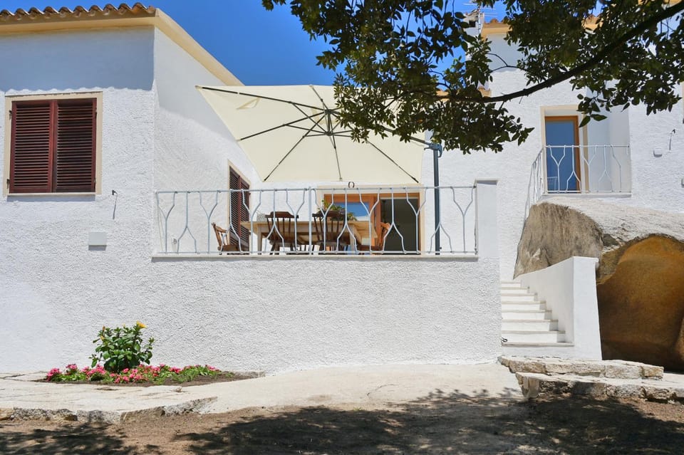 Property building, Balcony/Terrace, Breakfast