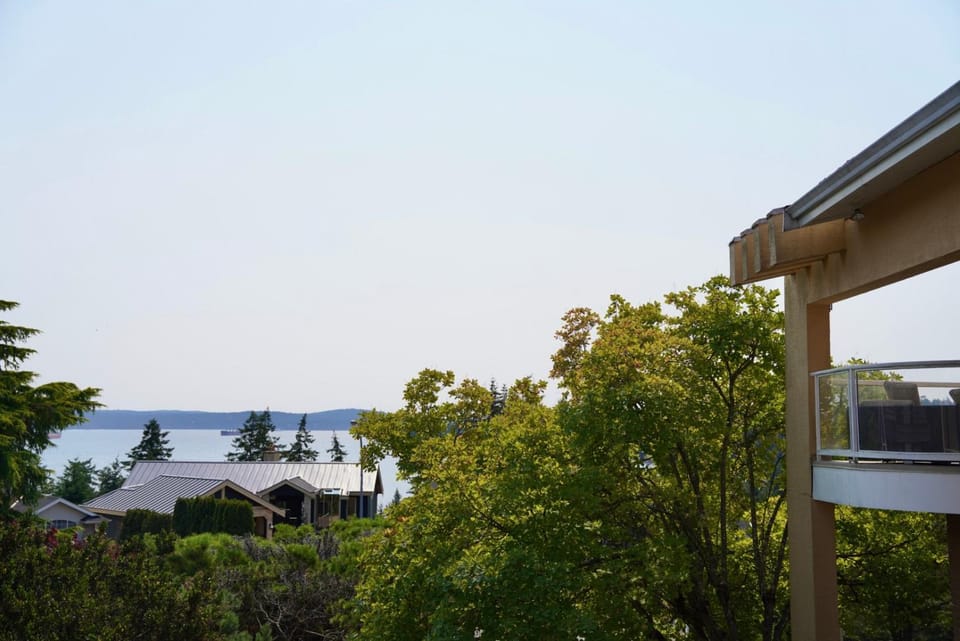 Seating area, Sea view