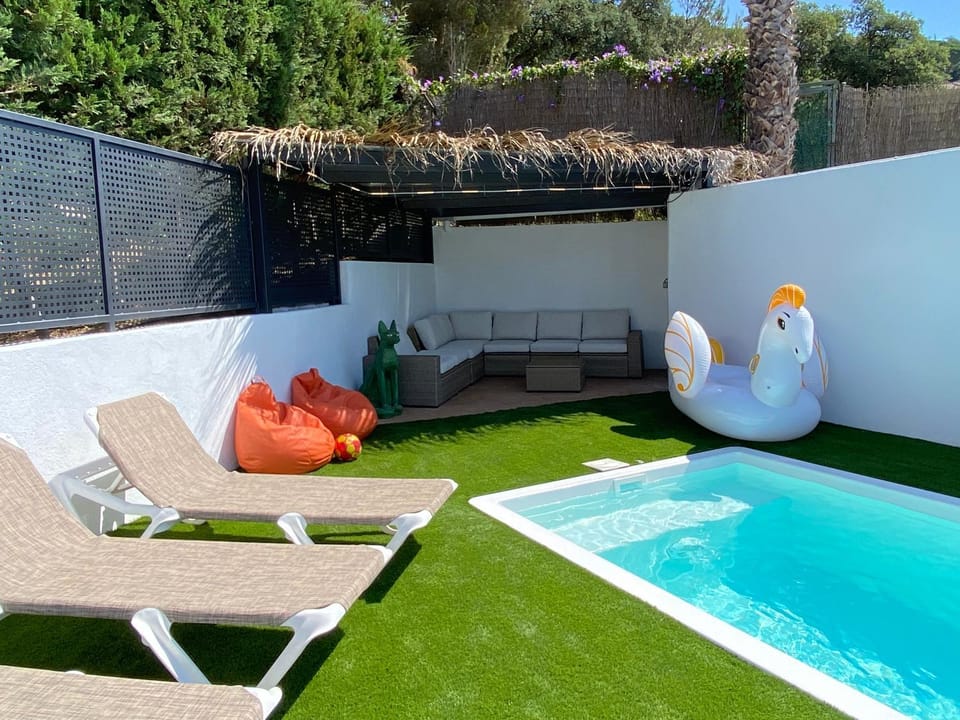 Garden, Pool view, Swimming pool