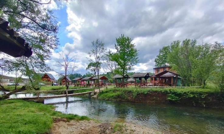 Bungalow Fly Fishing Kljuc River Sanica House in Federation of Bosnia and Herzegovina