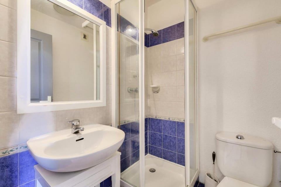 Shower, Toilet, Bathroom, bidet