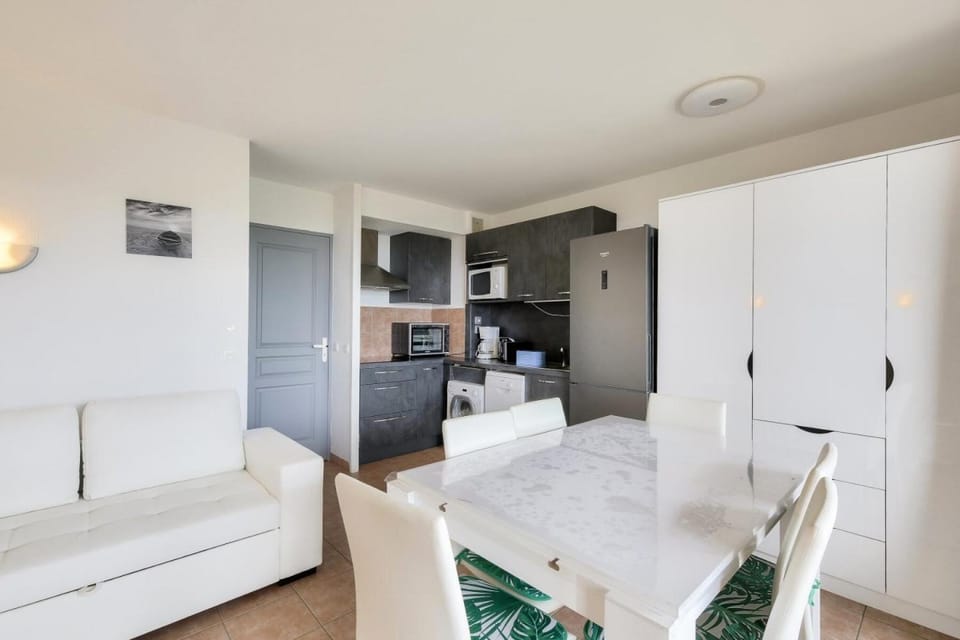Bed, Bedroom, furniture