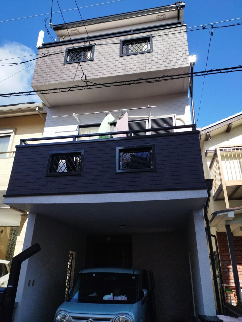 IIIハウス　ひらパーからすぐの３階建て一軒家　全寝室エアコン新調　wifi完備　旅行&ビジネス大歓迎 Vacation rental in Osaka Prefecture
