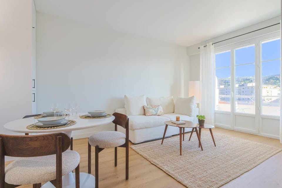 L'impérator by Winsome Destination Apartment in Cannes