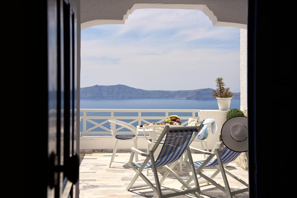 Patio, Day, Natural landscape, View (from property/room), Balcony/Terrace, Seating area, Sea view