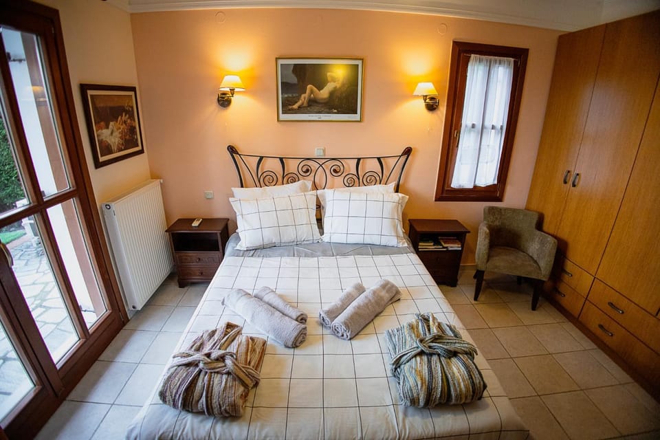Bed, Photo of the whole room, Bedroom, towels, wardrobe