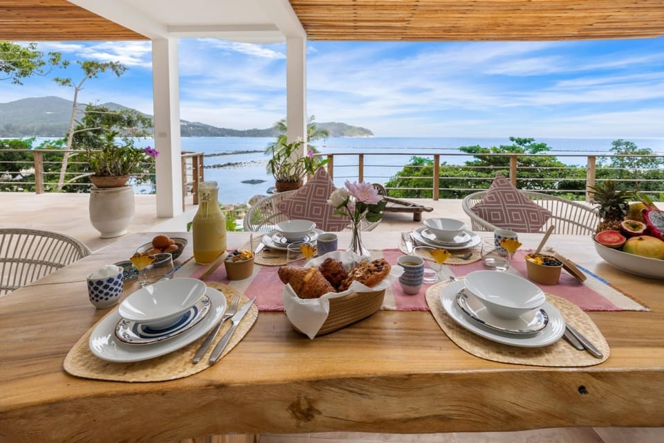 Day, Natural landscape, View (from property/room), Balcony/Terrace, Dining area, Sea view, Breakfast