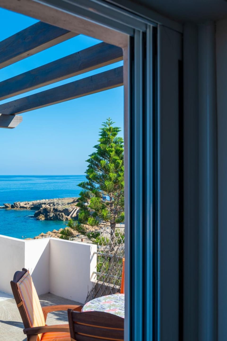 Patio, Day, Natural landscape, View (from property/room), Balcony/Terrace, Living room, Seating area, Dining area, Sea view