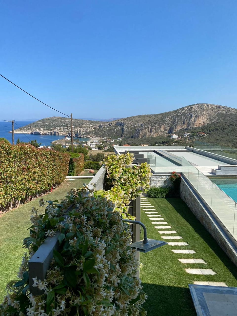 Spring, Day, Natural landscape, Mountain view, Pool view, Sea view, Swimming pool