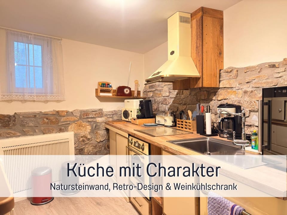 Kitchen or kitchenette, kitchen