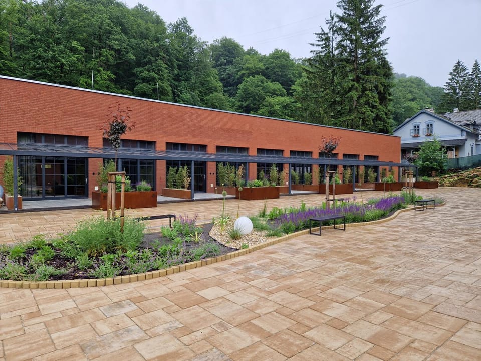 Property building, Garden