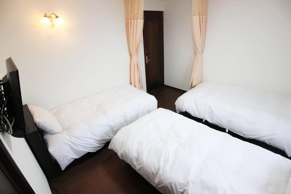 志摩の別荘 House in Tokyo Prefecture
