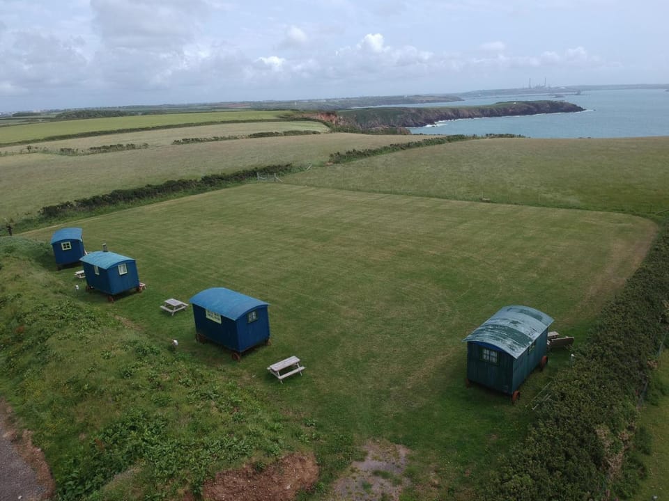 Coast Path Camping Campground/ 
RV Resort in Wales