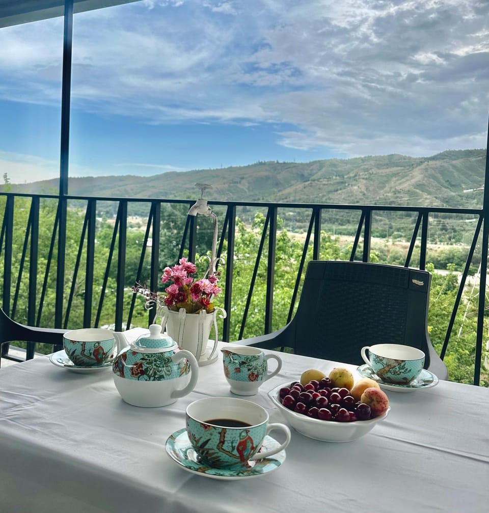 Natural landscape, View (from property/room), Balcony/Terrace, Balcony/Terrace, Mountain view