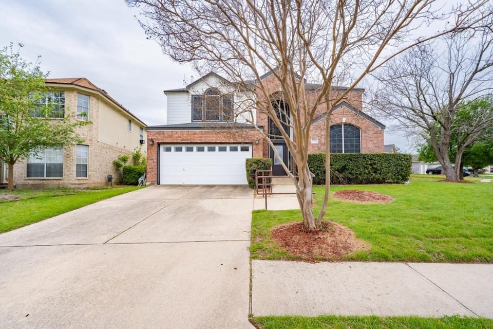Spacious beautiful home near Kalahari Resorts (9min) House in Round Rock