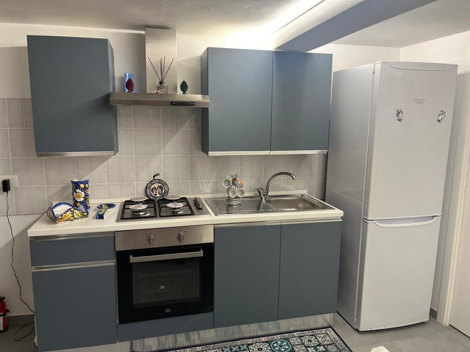 kitchen, kitchen