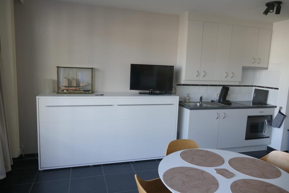 Studio TRIMARAN 0204 Apartment in De Panne