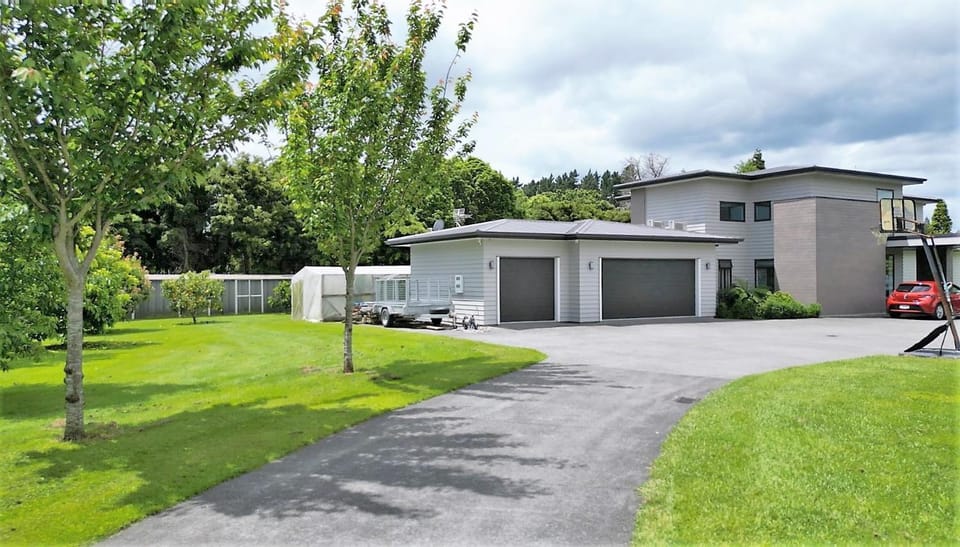 Tamahere Lifestyle Bed and Breakfast in Hamilton