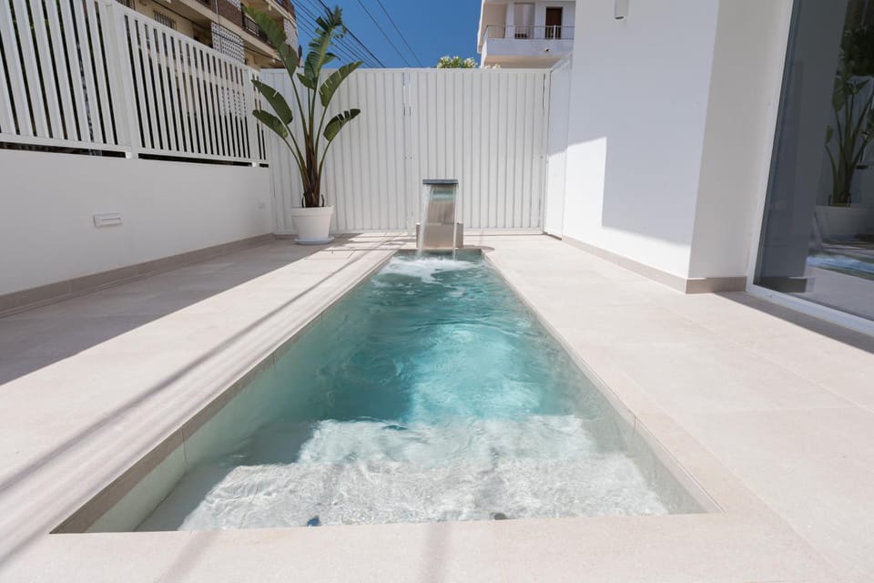 Day, Pool view, Swimming pool