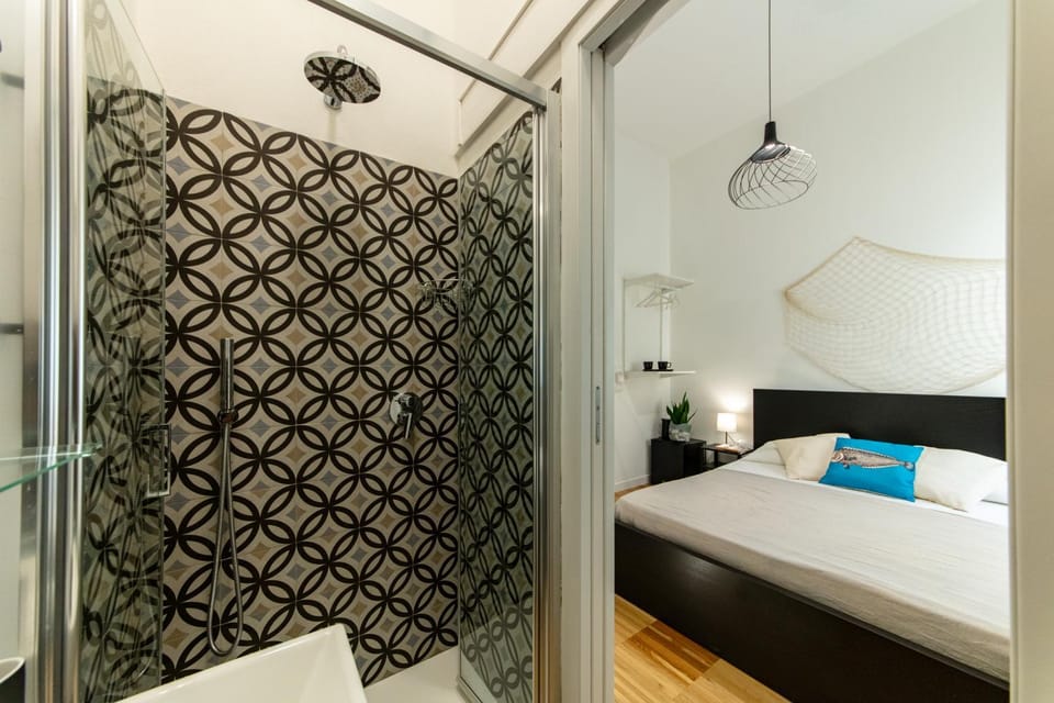 Shower, Bed, Bathroom, Photo of the whole room, Bedroom