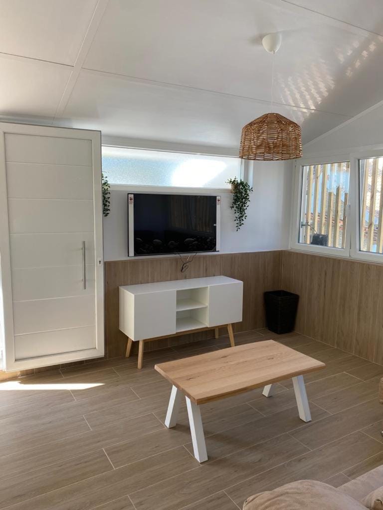 Apartamento Mistral 5, con piscina y parking. Apartment in Chiclana de la Frontera