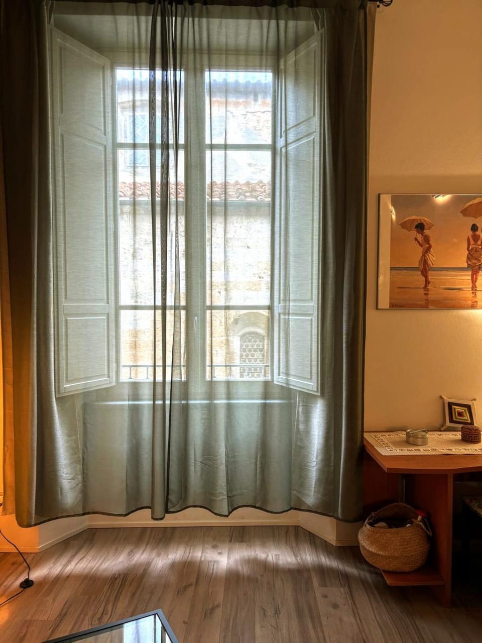 Appartamento in centro storico. Apartment in Camaiore
