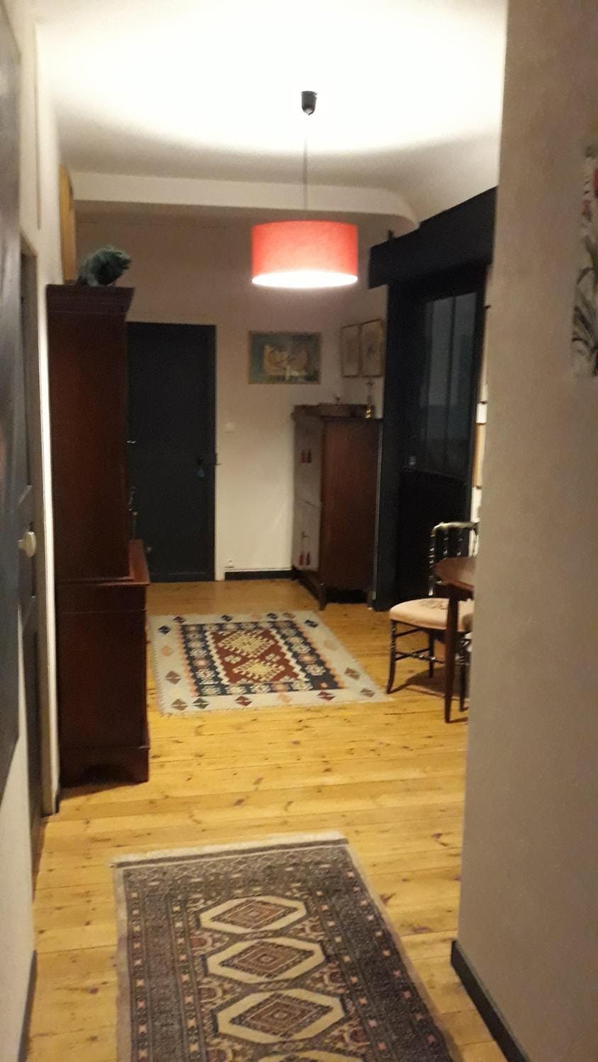Decorative detail, Internal: Not applicable to any particular room